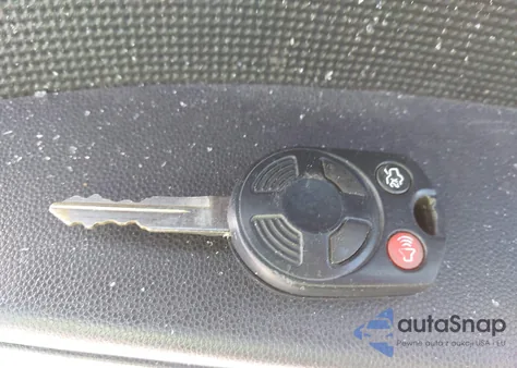 2011 Ford Escape Limited из США, поврежденный, VIN 1FMCU9EG5BKB28684